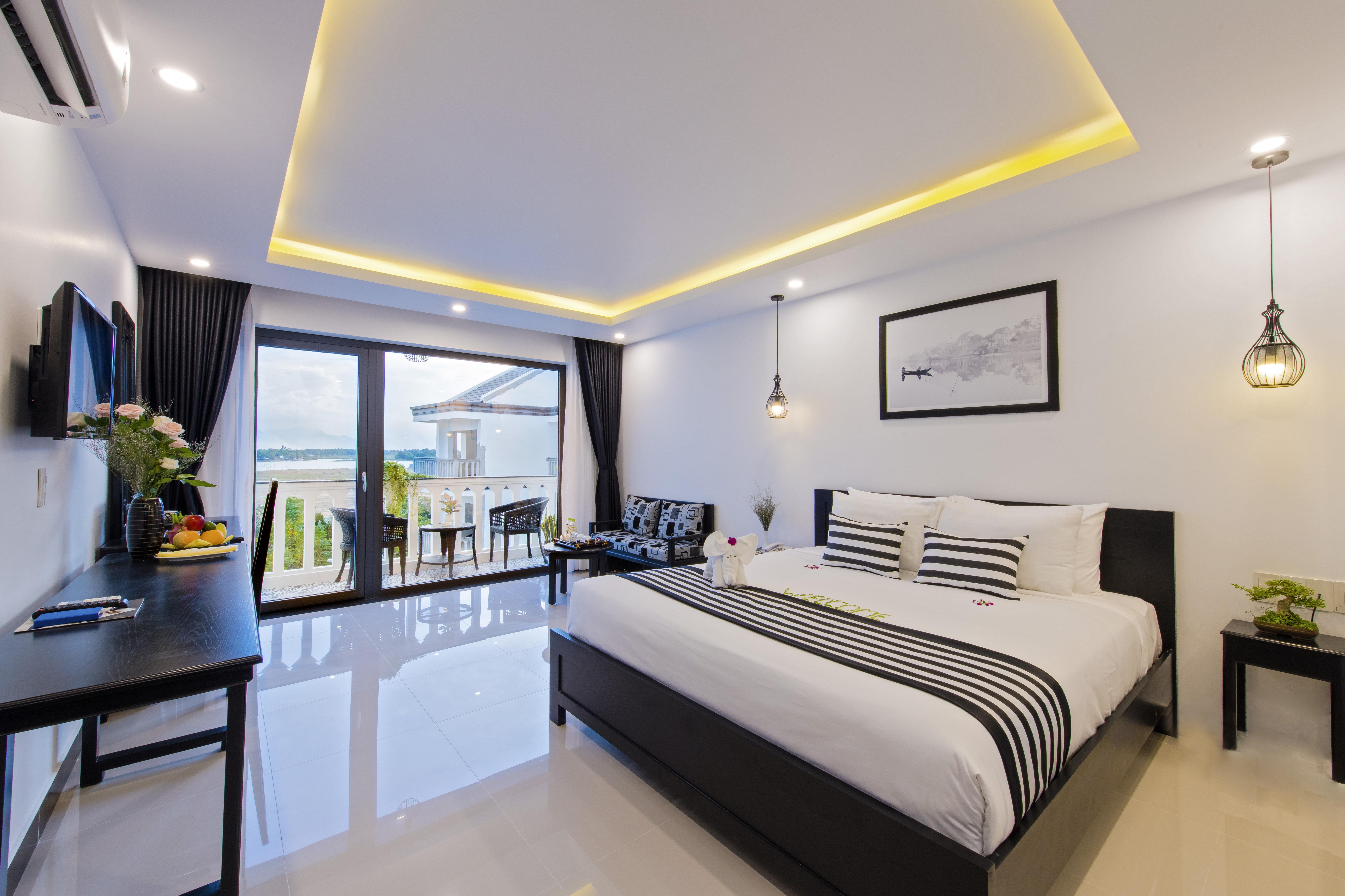 Gem Riverside Hotel Hoi An Bagian luar foto