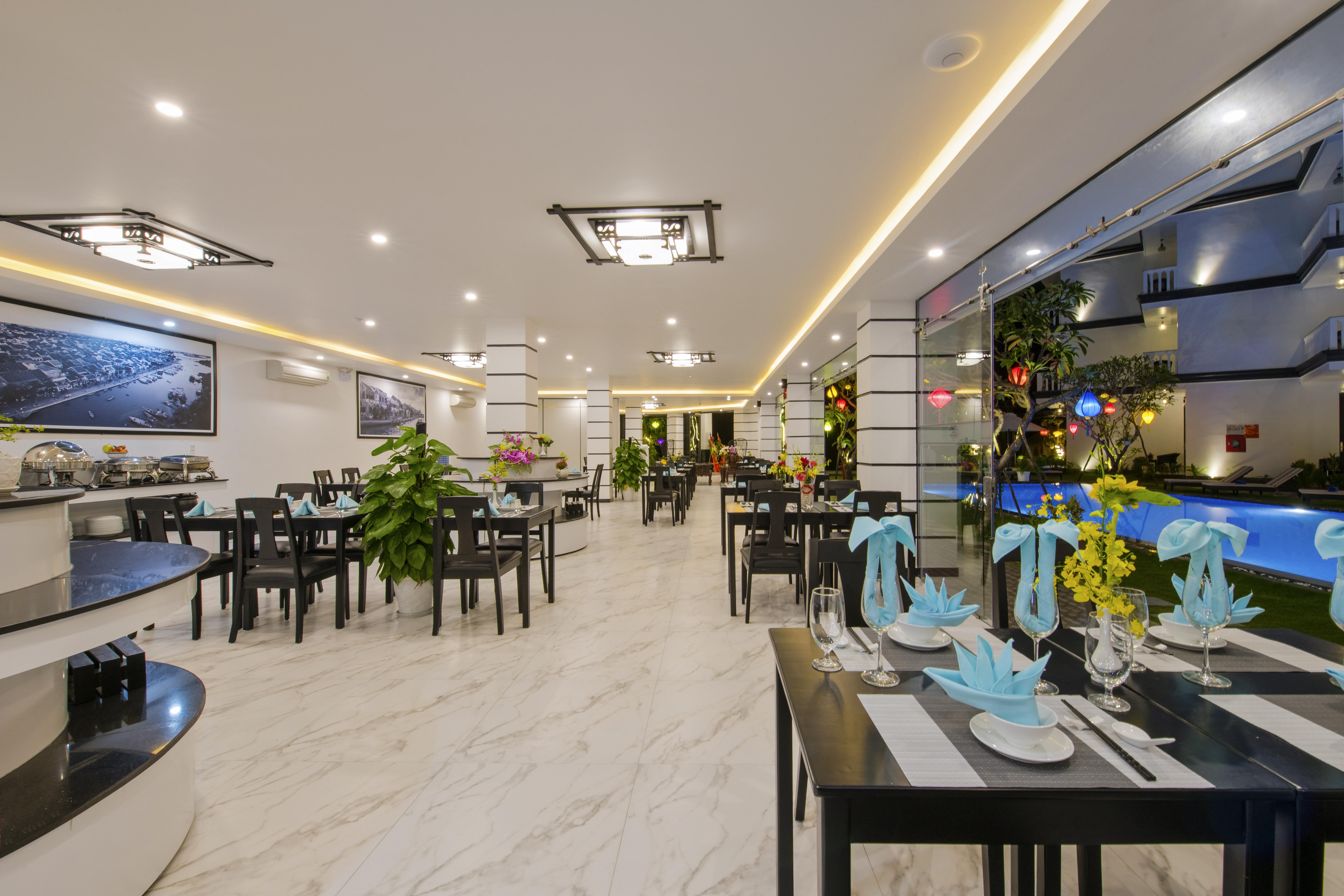 Gem Riverside Hotel Hoi An Bagian luar foto