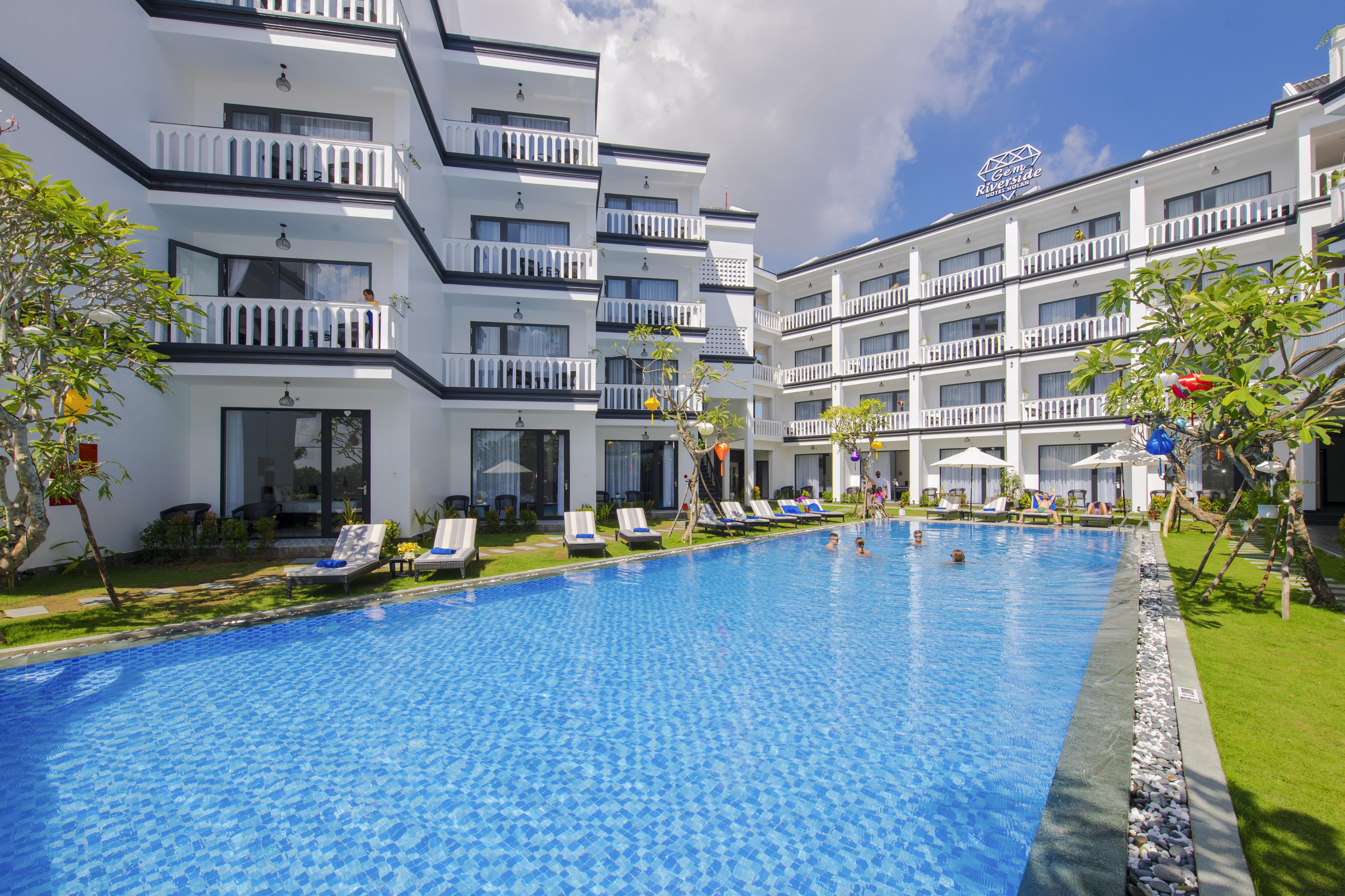 Gem Riverside Hotel Hoi An Bagian luar foto