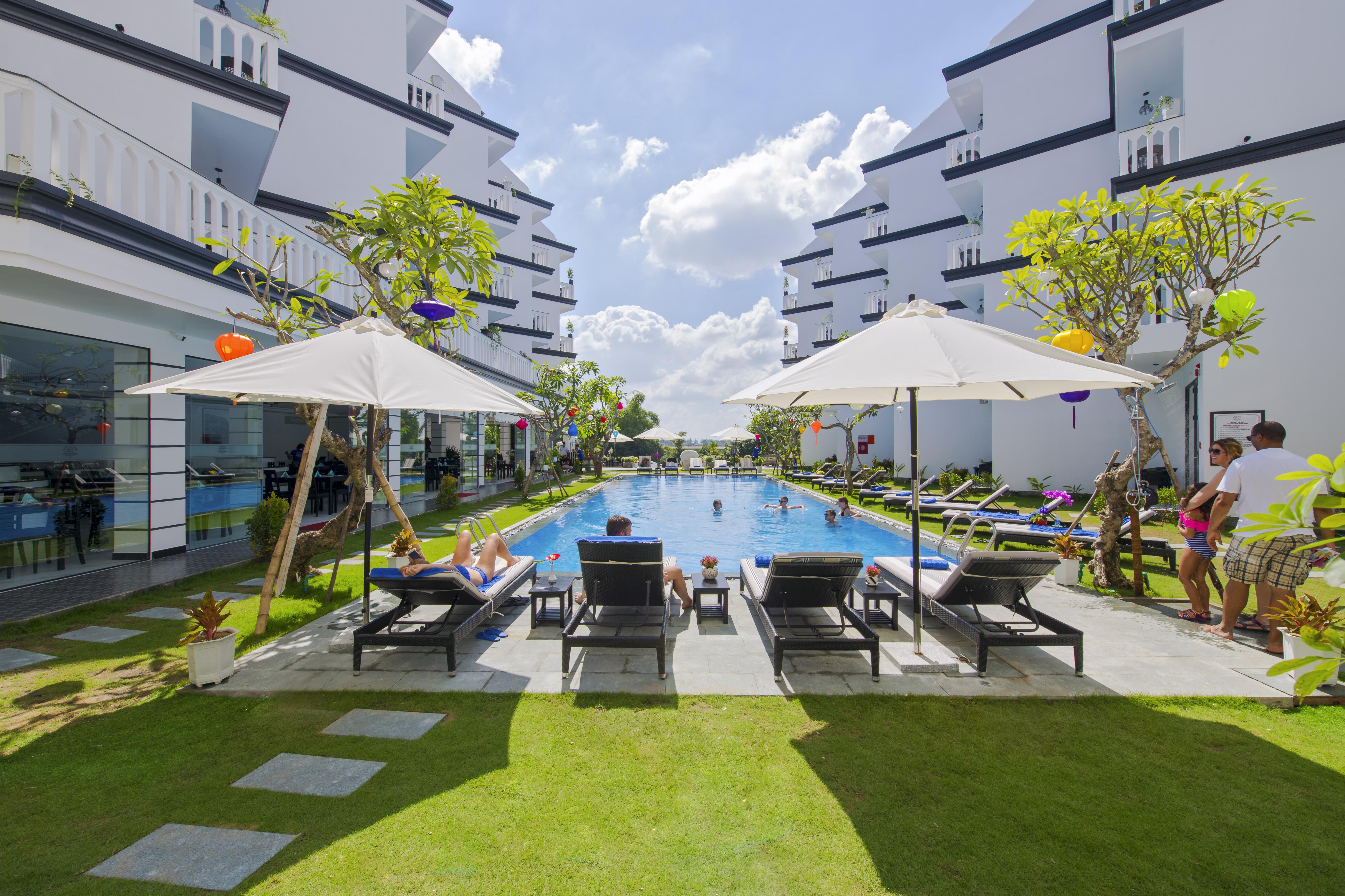 Gem Riverside Hotel Hoi An Bagian luar foto